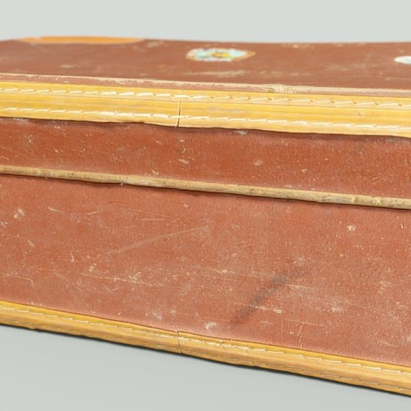 12 Vintage Suitcases Retro Valise Collection