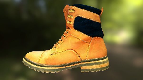 16 low poly boots