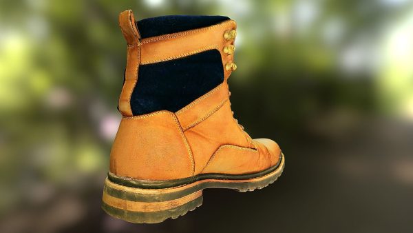 16 low poly boots