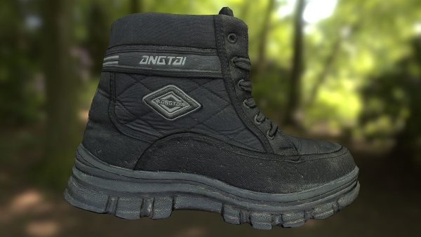 16 low poly boots