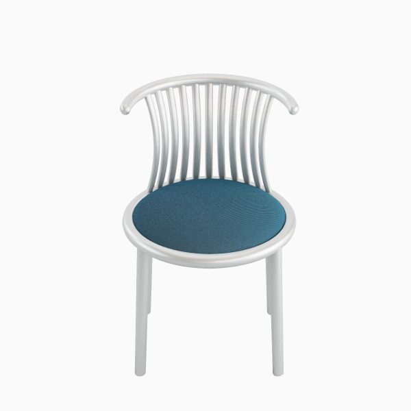 Curved Iron Chair 02