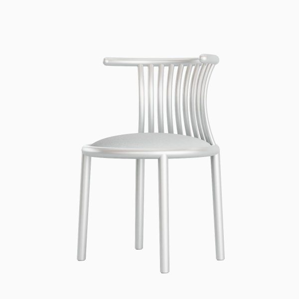 Curved Iron Chair 04