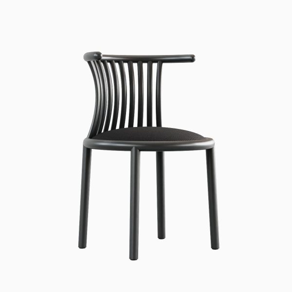 Curved Iron Chair B 02