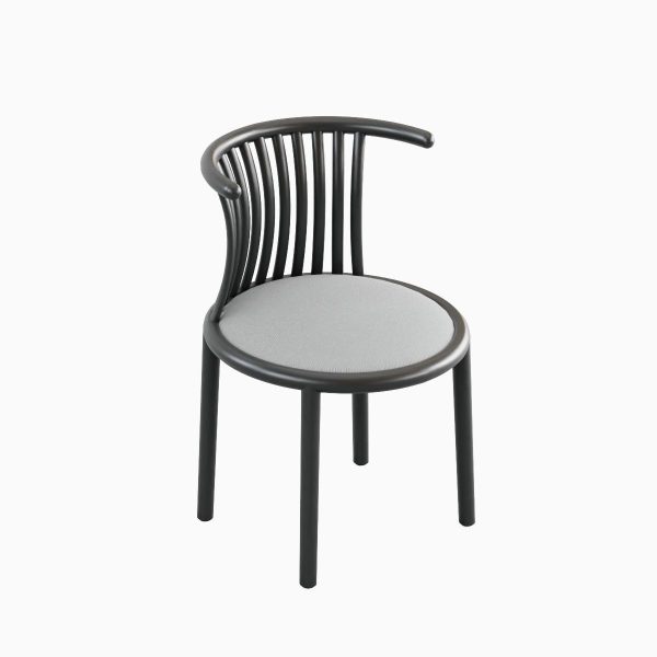 Curved Iron Chair B 03