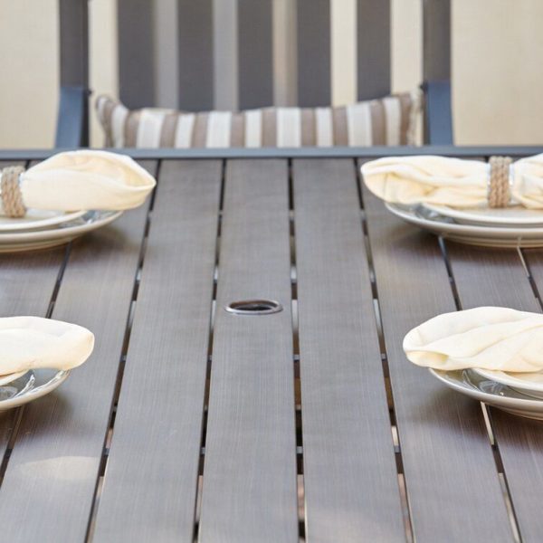Bull Eubanks Rectangular Long Dining Set