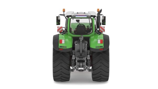 Fendt 1000 Vario Tractor