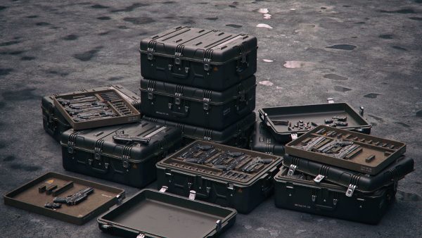 Gun and Boxes SciFi - PBR 3D Asset Kit