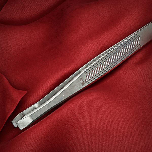 High-Quality 3D Model of Stainless Steel Tweezers