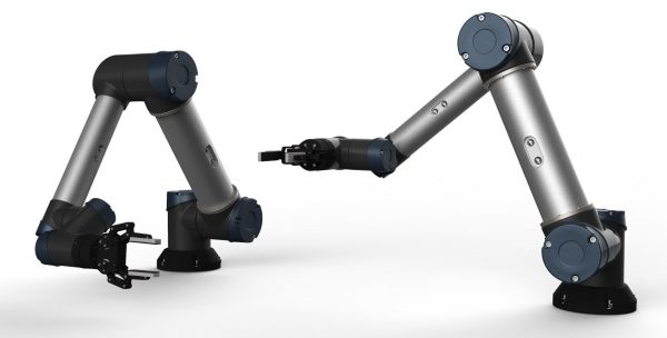 Industrial Robot arm With Robotiq Two Finger