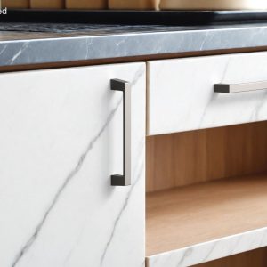 kitchen-cabinet-handle-flat-fronted-silver-3d-model-73e533c8c3