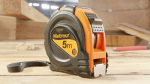 Metal retractable measuring tape