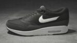 Nike Air Max 1 v2