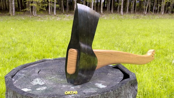 ORTAS AXE NO 2 STEEL REALISTIC AXE 3D PRINTABLE