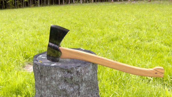 ORTAS AXE NO 2 STEEL REALISTIC AXE 3D PRINTABLE