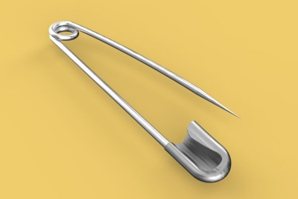 Safety pin