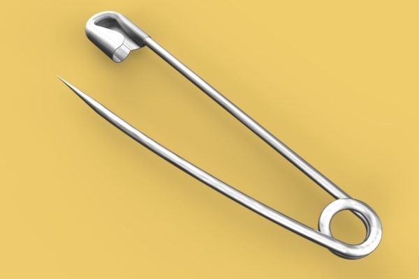 Safety pin