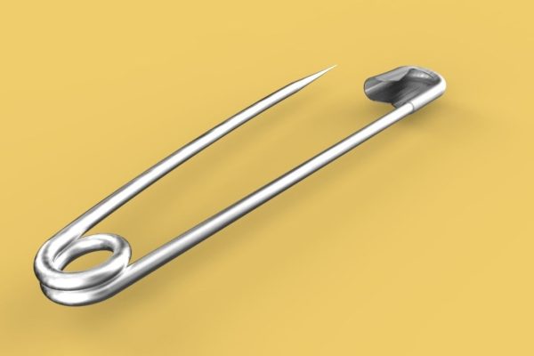 Safety pin