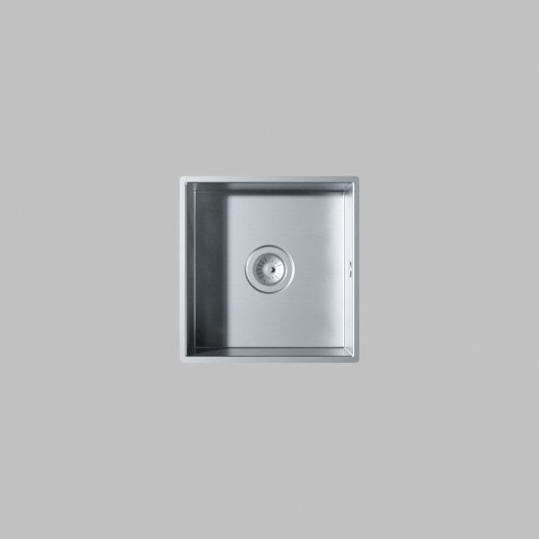 Stainless Steel Sinks and Elio Tap by Dornbracht