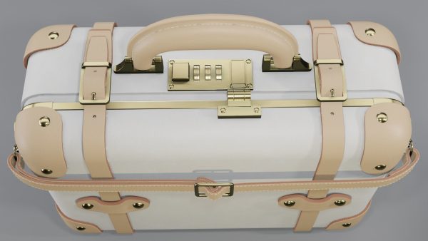 Steamline Sweetheart Vanity