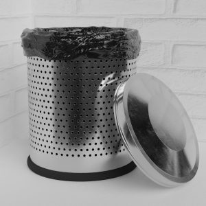 Trash can