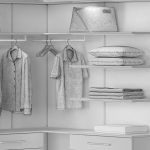 Walk-in Wardrobe beige