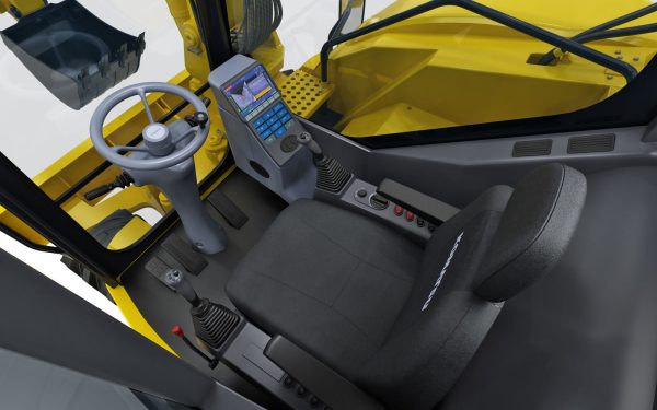 Wheeled Excavator Komatsu PW98MR-8