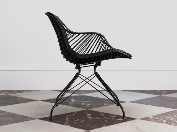 Wire lounge chair