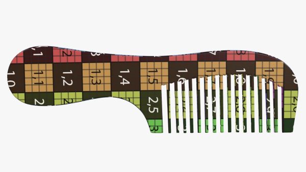 Wooden hair comb type 4